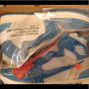 Air Jordan off white retro 1s